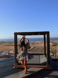 Konnie Metaxa feet photo 4
