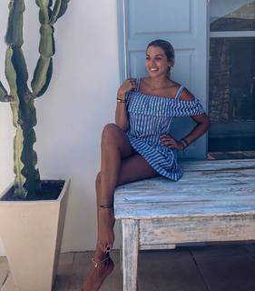 Konstantina Spyropoulou feet photo thumbnail