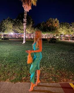 Konstantina Spyropoulou feet photo thumbnail