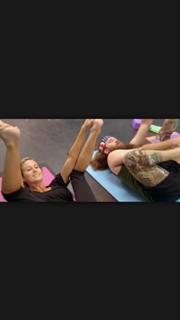 Korie Robertson feet photo thumbnail