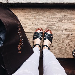 Korie Robertson feet photo thumbnail