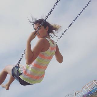 Korra Del Rio feet photo thumbnail