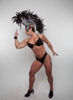 Kortney Olson feet photo 8