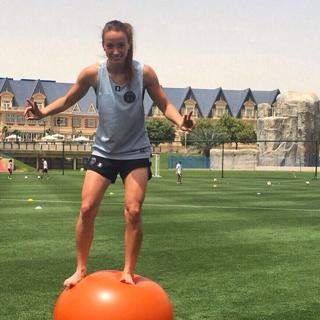 Kosovare Asllani feet photo 8