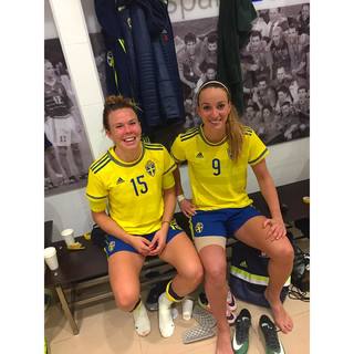 Kosovare Asllani feet photo 18