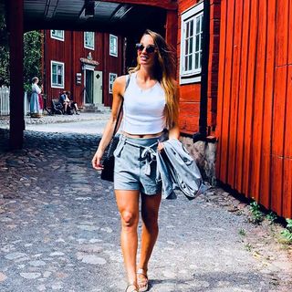 Kosovare Asllani feet photo 14