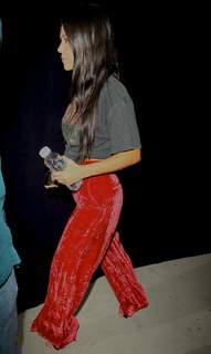 Kourtney Kardashian feet photo thumbnail