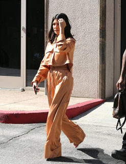 Kourtney Kardashian feet photo thumbnail