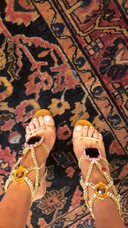 Kourtney Kardashian feet photo thumbnail