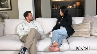 Kourtney Kardashian feet photo thumbnail