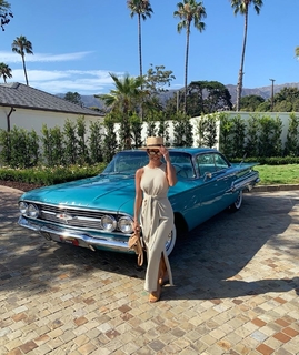 Kourtney Kardashian feet photo thumbnail