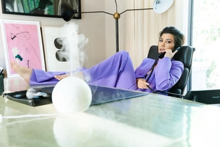 Kourtney Kardashian feet photo thumbnail