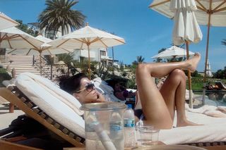 Kourtney Kardashian feet photo thumbnail