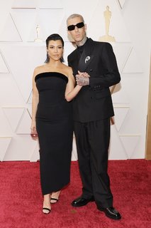 Kourtney Kardashian feet photo thumbnail