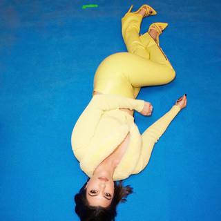 Kourtney Kardashian feet photo thumbnail