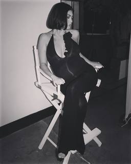 Kourtney Kardashian feet photo thumbnail