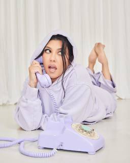 Kourtney Kardashian feet photo thumbnail