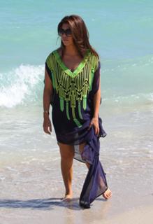Kourtney Kardashian feet photo thumbnail