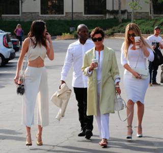 Kris Jenner feet photo thumbnail
