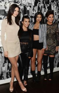 Kris Jenner feet photo thumbnail