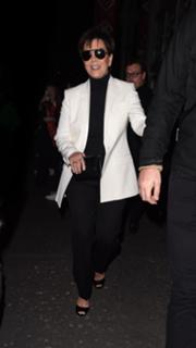 Kris Jenner feet photo thumbnail