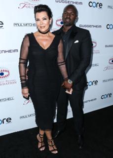 Kris Jenner feet photo thumbnail