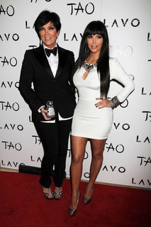 Kris Jenner feet photo thumbnail