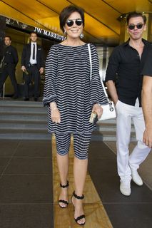 Kris Jenner feet photo thumbnail