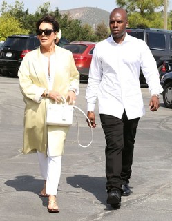 Kris Jenner feet photo thumbnail