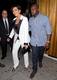 Kris Jenner feet photo thumbnail