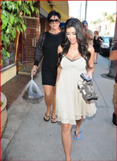 Kris Jenner feet photo thumbnail