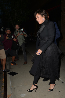 Kris Jenner feet photo thumbnail