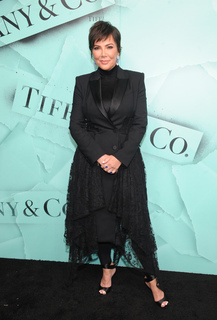 Kris Jenner feet photo thumbnail