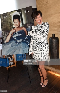 Kris Jenner feet photo thumbnail