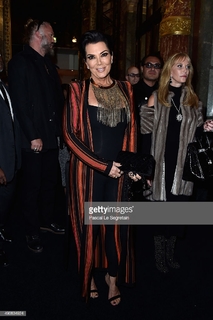 Kris Jenner feet photo thumbnail