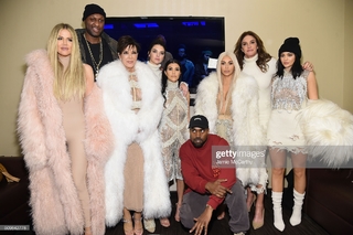 Kris Jenner feet photo thumbnail