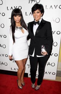 Kris Jenner feet photo thumbnail