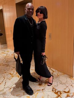 Kris Jenner feet photo thumbnail