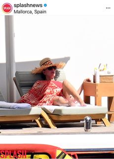 Kris Jenner feet photo 2