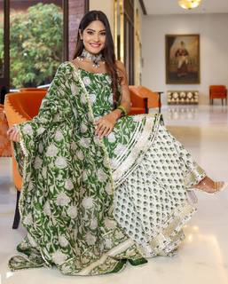 Krishna Mukherjee feet photo 1
