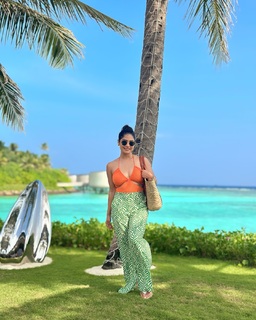 Krishna Mukherjee feet photo 18