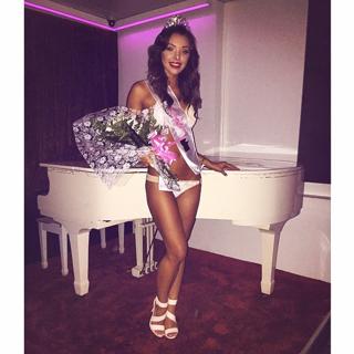 Krisondra Daigneault feet photo thumbnail