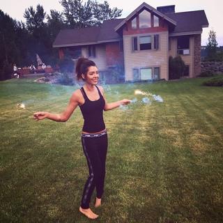 Krisondra Daigneault feet photo thumbnail