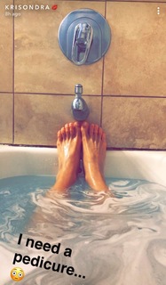 Krisondra Daigneault feet photo thumbnail