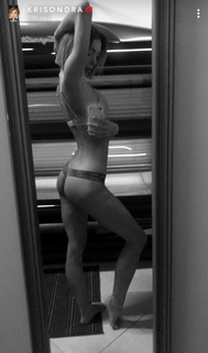 Krisondra Daigneault feet photo thumbnail