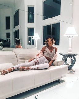 Krisondra Daigneault feet photo thumbnail