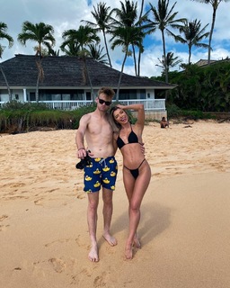 Krisondra Daigneault feet photo thumbnail