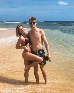 Krisondra Daigneault feet photo thumbnail