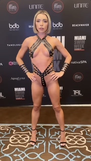 Krisondra Daigneault feet photo thumbnail