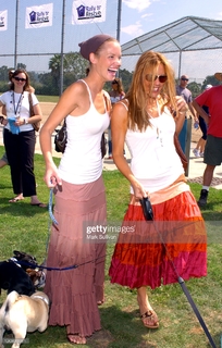 Krista Allen feet photo thumbnail